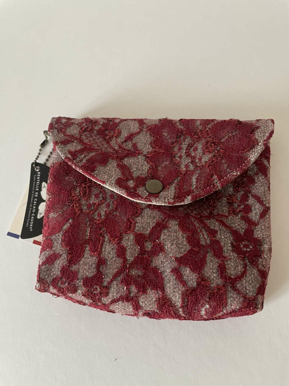 Pochette pression en dentelle Calais-Caudry  - Valencroix